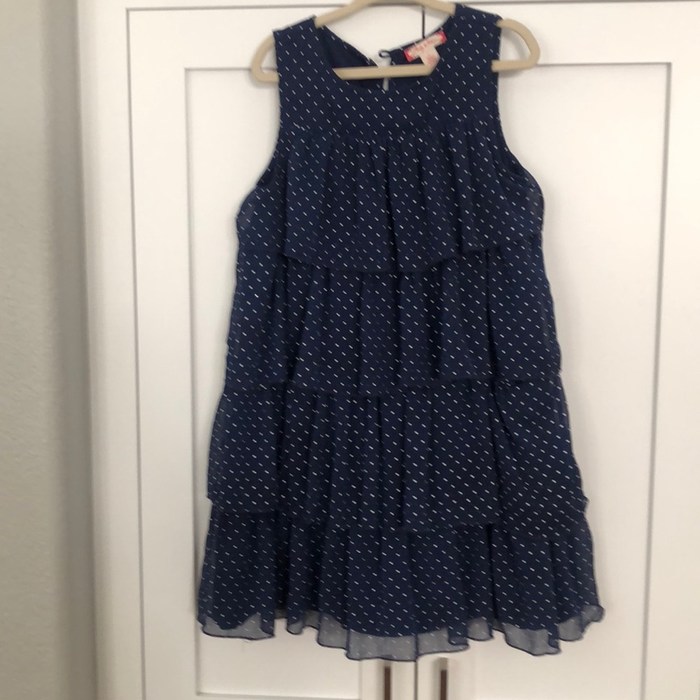 Ruby and Bloom size 6 blue polka dot chiffon layered dress.